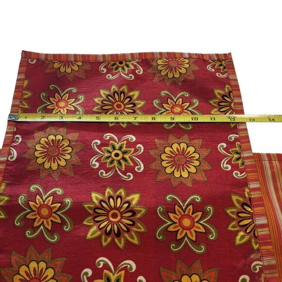 Pier 1 Estrella Set of 4 Reversible Rectangular Placemats | 18.75 x 12.5 in - Picture 8 of 12